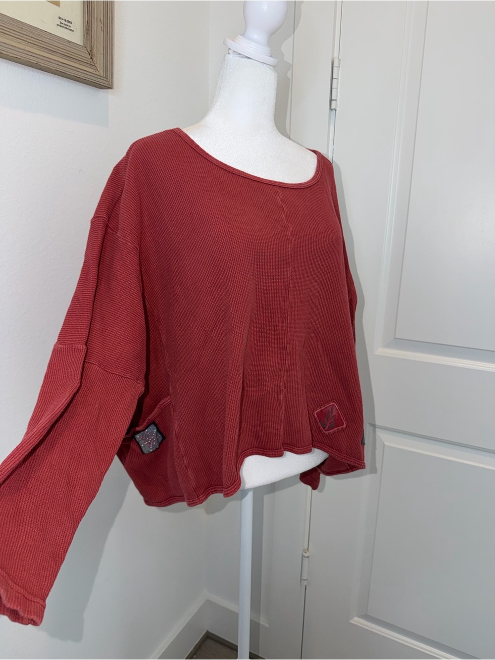 Blue Fish Washed Brick Red Cropped Thermal Sweatshirt - Picture 4 of 16
